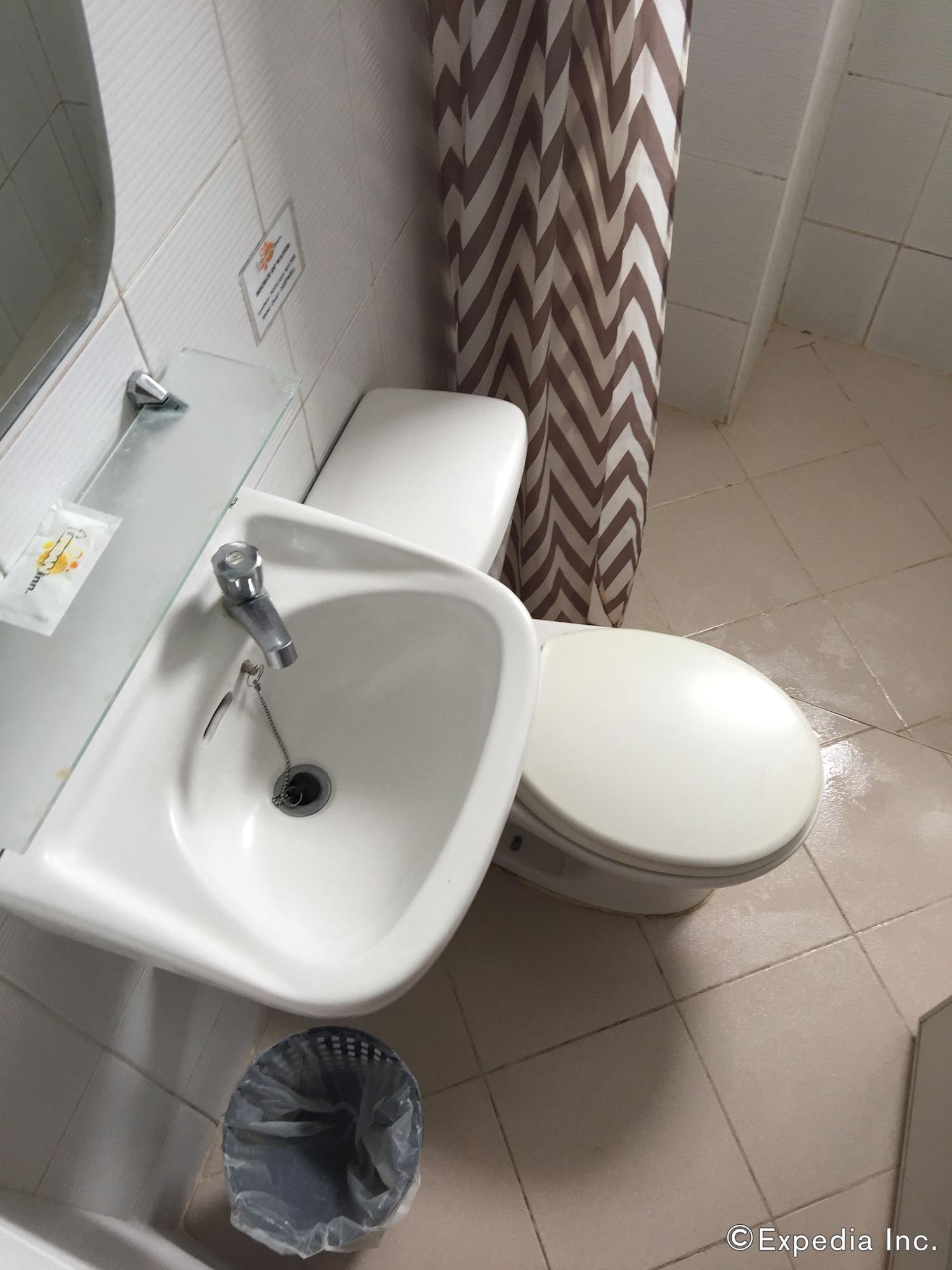 Urban Inn Iloilo Екстер'єр фото