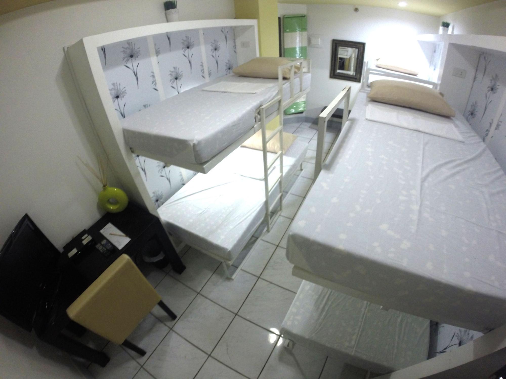 Urban Inn Iloilo Екстер'єр фото